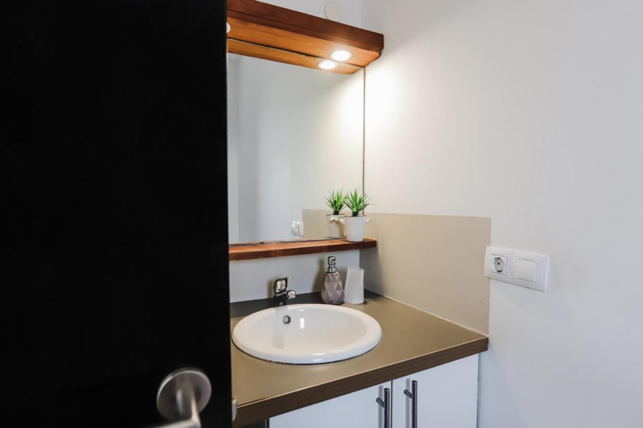 Auberge de jeunesse Creative Harbour Fuerteventura à Lajares Extérieur photo